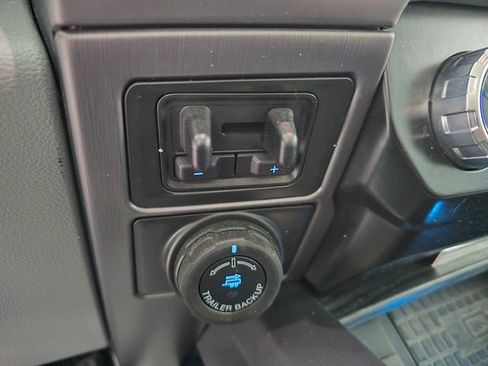 Used 2022 Ford F350 Limited AWD/4WD image 34