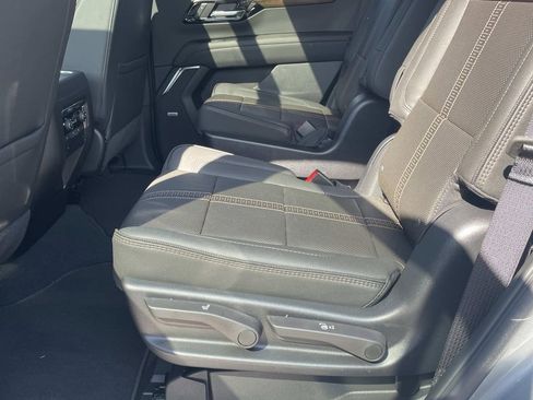 New 2026 Chevrolet Tahoe High Country w/ Sun And Tow Package AWD/4WD image 14