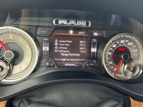 Used 2021 RAM 1500 Limited AWD/4WD image 11
