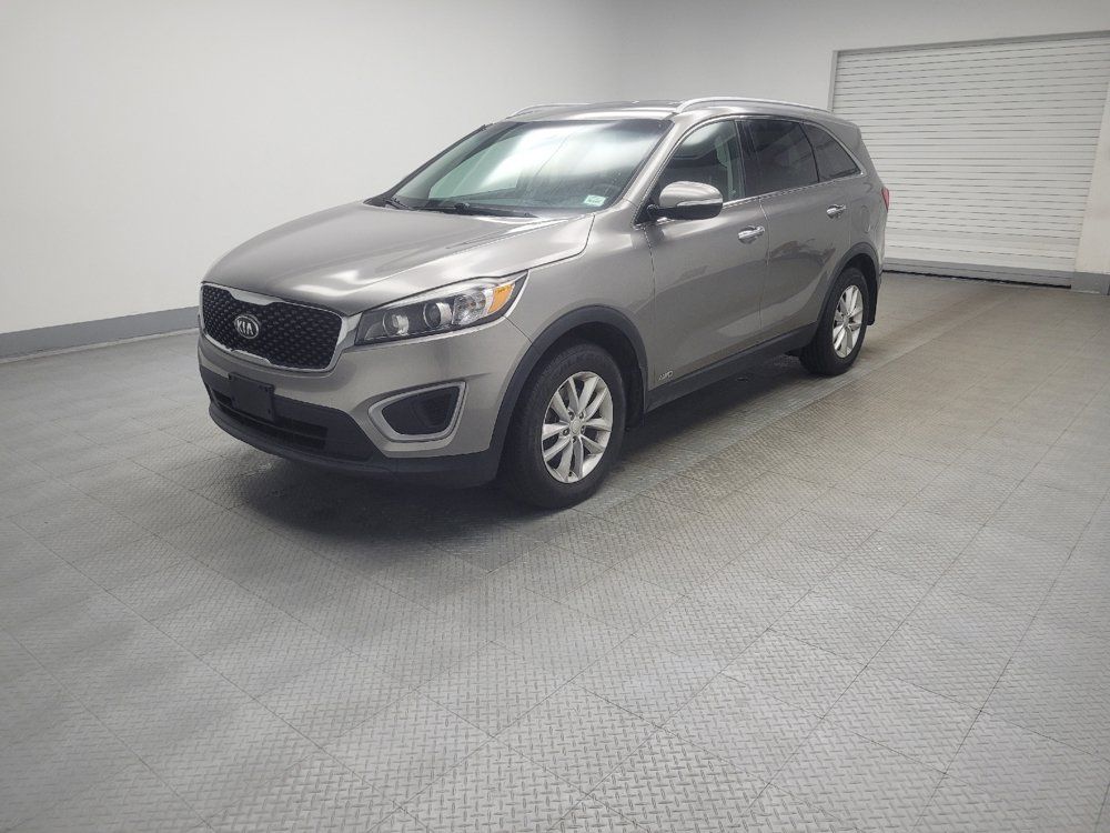 Used 2018 Kia Sorento AWD image 2