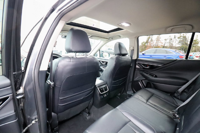 Used 2023 Subaru Outback Touring XT AWD/4WD image 35