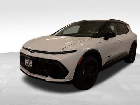 New 2026 Chevrolet Equinox EV RS image 6