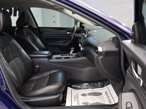 Used 2021 Nissan Altima 2.5 SR FWD image 17