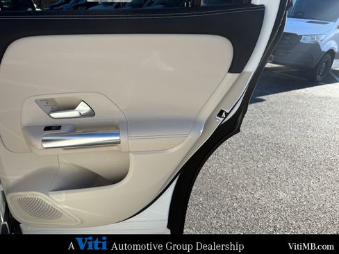 Certified 2023 Mercedes-Benz GLA 250 4MATIC image 25