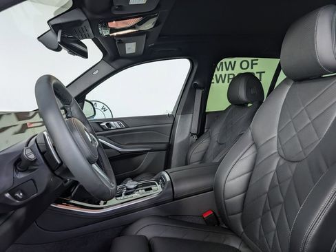 New 2026 BMW X5 xDrive40i w/ M Sport Package image 2