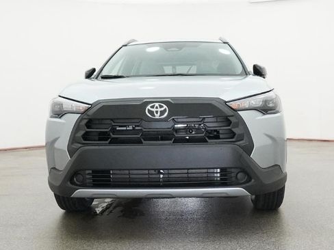 Used 2026 Toyota Corolla Cross LE FWD image 52