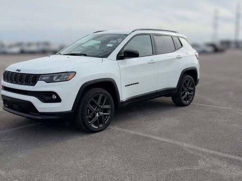 New 2026 Jeep Compass Latitude image 1