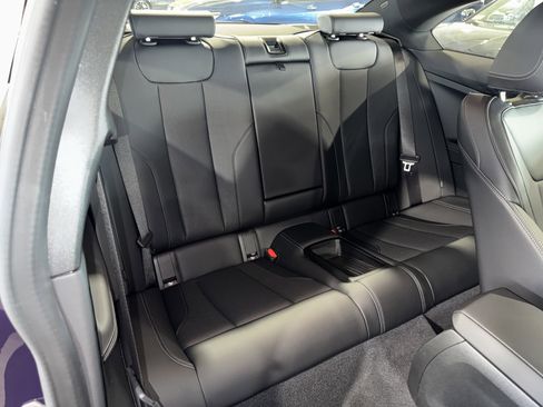 Used 2025 BMW M240i Coupe RWD image 11