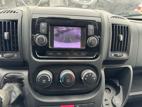 Used 2020 RAM ProMaster 2500 FWD image 10