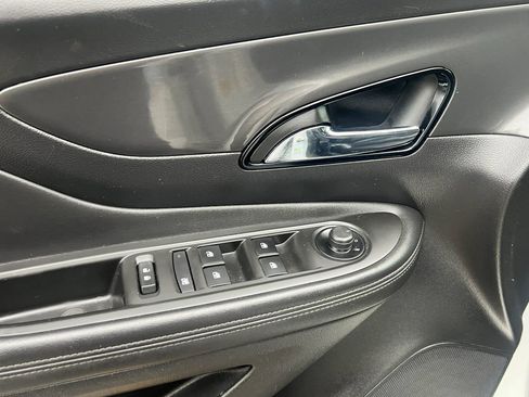 Used 2017 Buick Encore Preferred FWD image 13