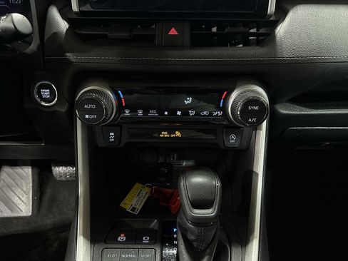 Certified 2024 Toyota RAV4 XLE image 21