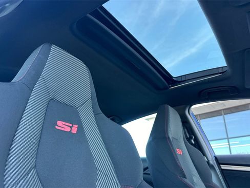 Used 2018 Honda Civic Si image 17