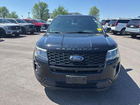 Used 2018 Ford Explorer Sport w/ Equipment Group 401A image 2