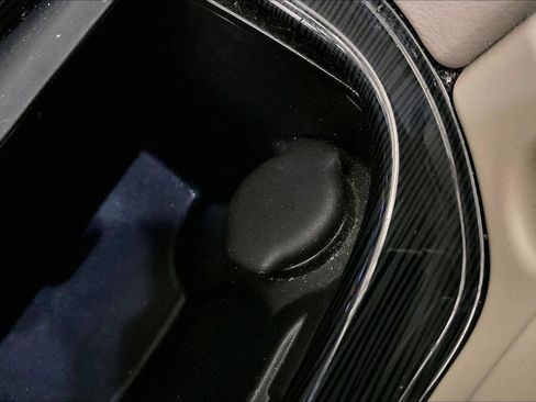 Used 2017 Buick Envision Preferred image 31