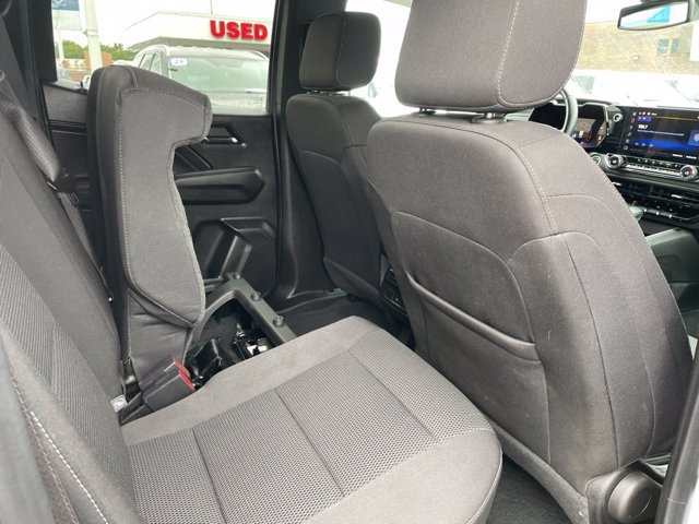 Used 2023 Chevrolet Colorado LT w/ LT Convenience Package II AWD/4WD image 10