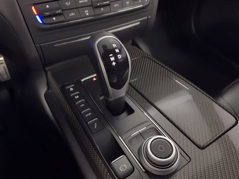 Used 2018 Maserati Ghibli S GranSport image 25