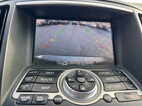 Used 2012 INFINITI G37 x w/ Premium Pkg image 31