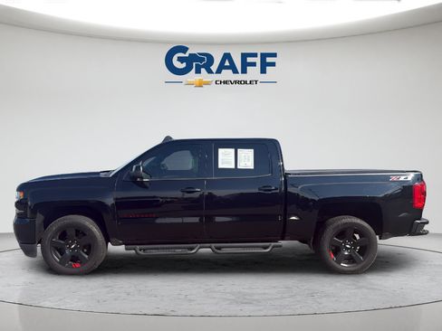 Used 2018 Chevrolet Silverado 1500 LTZ Z71 w/ Redline Edition AWD/4WD image 3