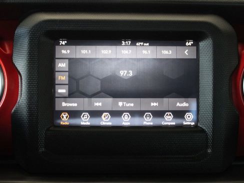 Used 2019 Jeep Wrangler Rubicon AWD/4WD image 35