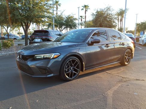 Used 2022 Honda Civic Sport Touring image 8