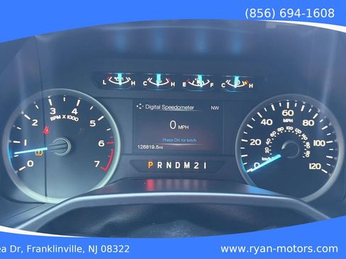 Used 2015 Ford F150 XLT w/ Equipment Group 302A Luxury AWD/4WD image 11