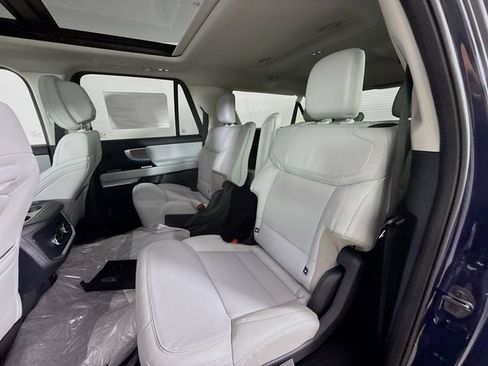 New 2027 Ford Expedition Max Platinum AWD/4WD image 24
