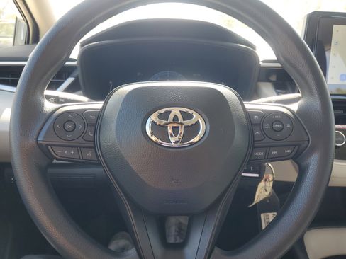 Certified 2026 Toyota Corolla LE FWD image 20
