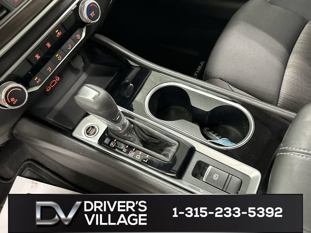 Used 2024 Nissan Altima 2.5 SV AWD/4WD image 17