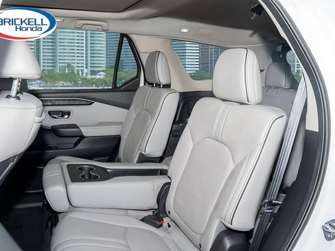 Certified 2023 Honda Pilot Elite image 18