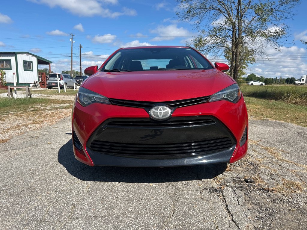 Used 2019 Toyota Corolla LE FWD image 25