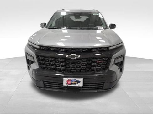 New 2026 Chevrolet Traverse RS image 8