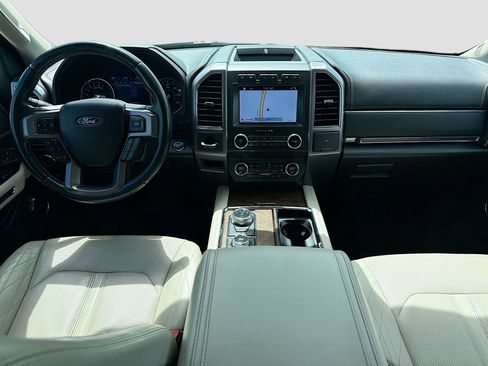 Used 2019 Ford Expedition Platinum AWD/4WD image 26