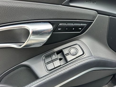 Certified 2017 Porsche 911 Carrera RWD image 20
