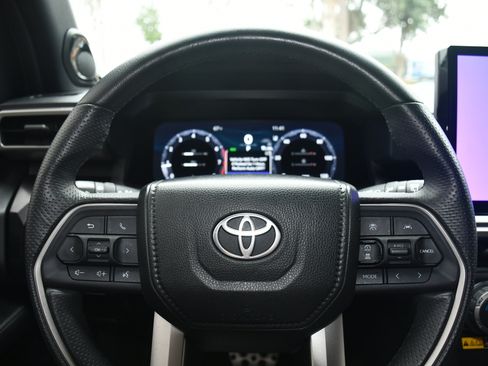 Used 2025 Toyota 4Runner TRD Sport Premium image 10