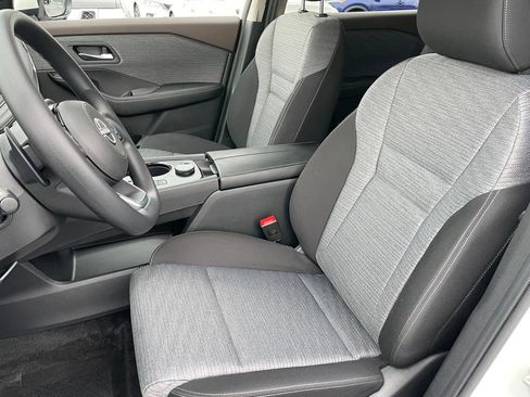 Certified 2023 Nissan Rogue SV AWD/4WD image 7