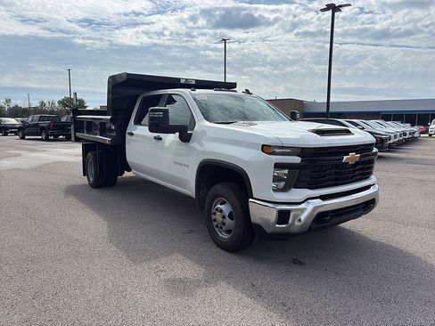 New 2026 Chevrolet Silverado 3500 W/T w/ WT Convenience Package AWD/4WD image 7