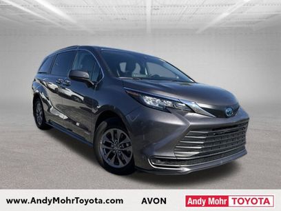 Used 2021 Toyota Sienna LE
