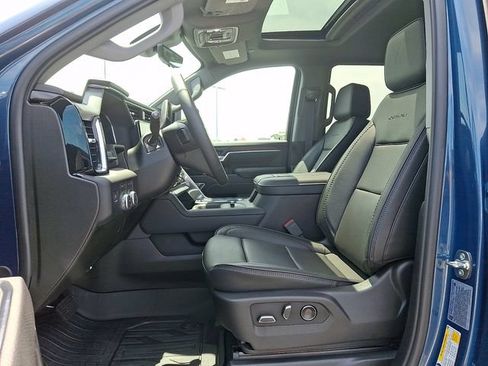 New 2026 GMC Sierra 2500 Denali w/ Denali Reserve Package AWD/4WD image 9