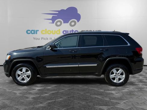 Used 2013 Jeep Grand Cherokee Laredo image 2