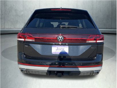 New 2026 Volkswagen Atlas Peak Edition