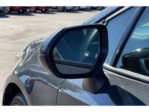 Used 2025 Toyota Corolla LE image 47