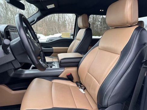 Used 2022 Ford F150 Lariat w/ Max Trailer Tow Package image 36