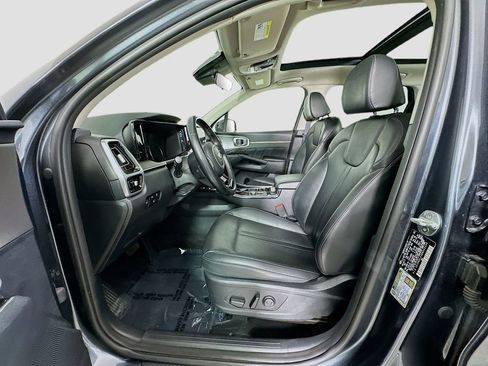 Used 2021 Kia Sorento SX image 5
