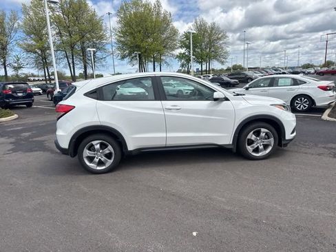 Used 2020 Honda HR-V LX image 8
