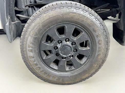 Used 2015 GMC Sierra 3500 Denali w/ Duramax Plus Package image 32