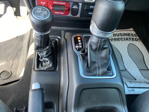 Used 2025 Jeep Wrangler Unlimited Sport S 4xe AWD/4WD image 36