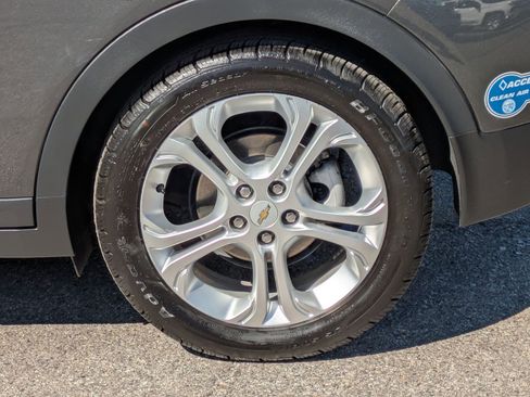 Used 2020 Chevrolet Bolt LT image 9