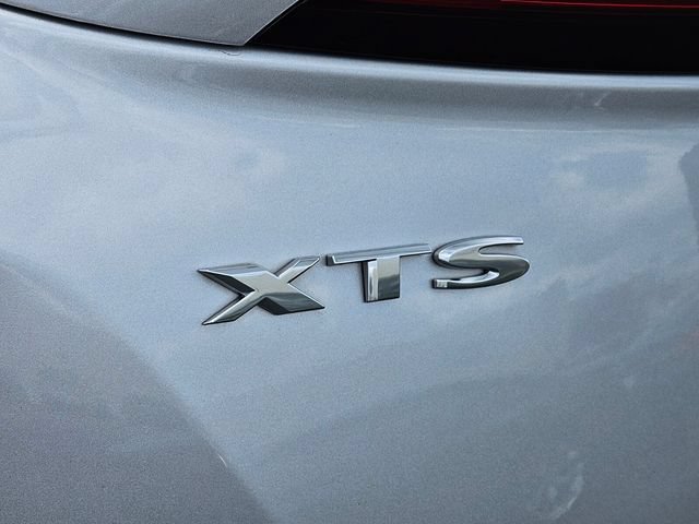 Used 2019 Cadillac XTS Luxury FWD image 16