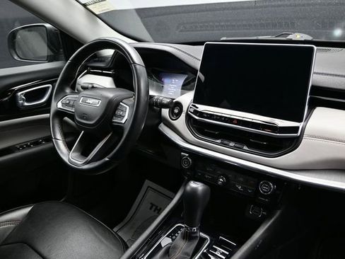 Certified 2022 Jeep Compass Limited image 14