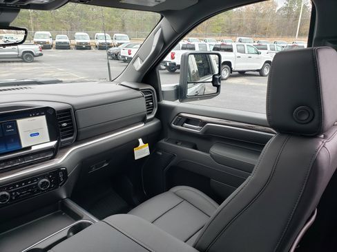 New 2026 Chevrolet Silverado 3500 LTZ w/ LTZ Plus Package image 35